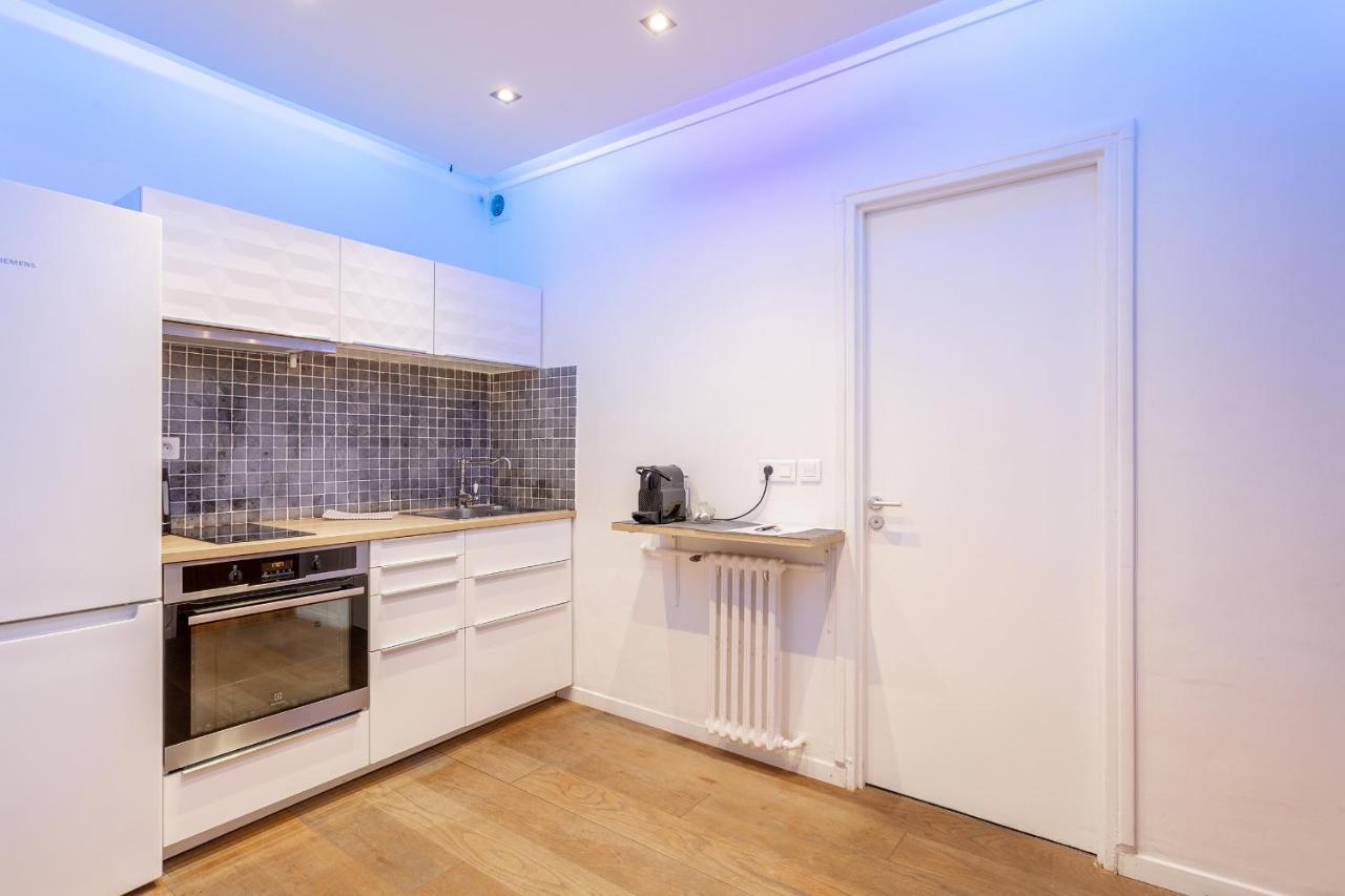 Victor Hugo Flat Apartment Париж Екстериор снимка