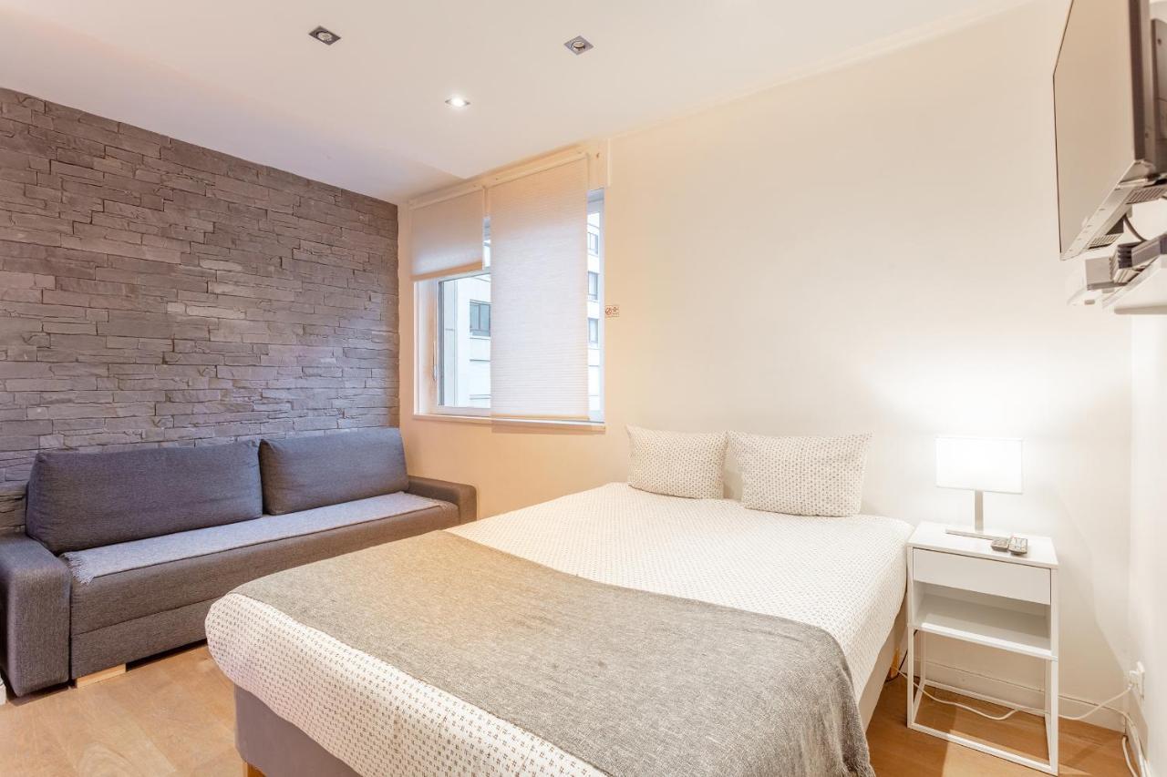 Victor Hugo Flat Apartment Париж Екстериор снимка